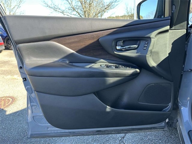 Used 2023 Nissan Murano Platinum image 16