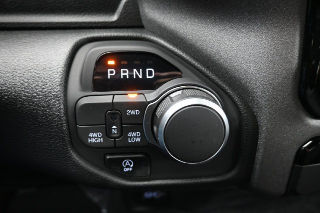 New 2027 RAM 1500 Express AWD/4WD image 9