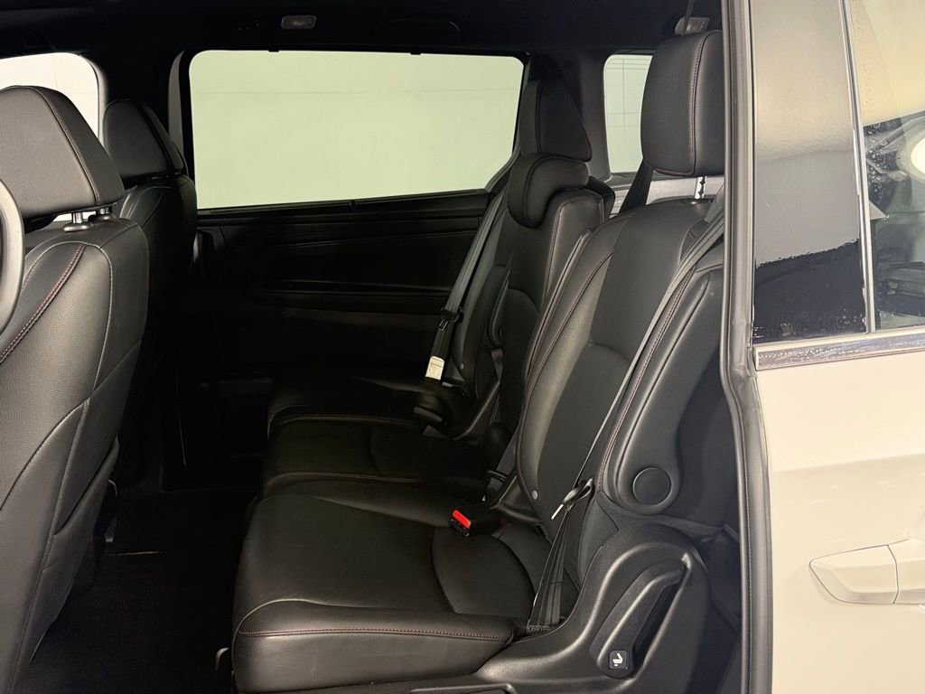 Used 2025 Honda Odyssey Sport-L image 26