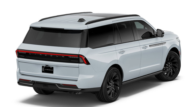 New 2026 Lincoln Navigator Reserve w/ Jet Appearance Package AWD/4WD image 26