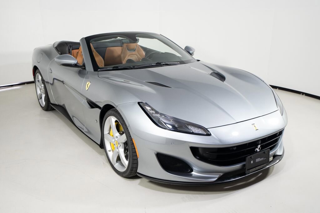 Used 2019 Ferrari Portofino image 6