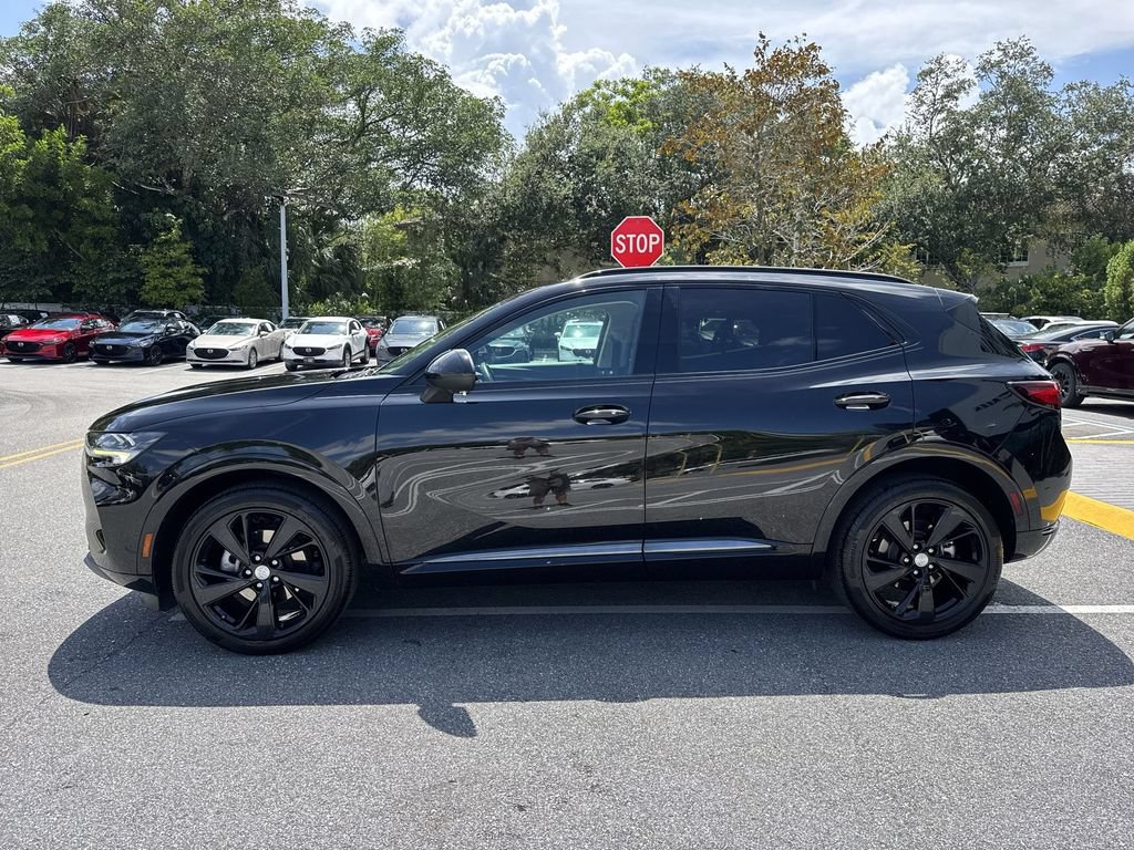 Used 2021 Buick Envision Essence w/ Technology Package I FWD image 11
