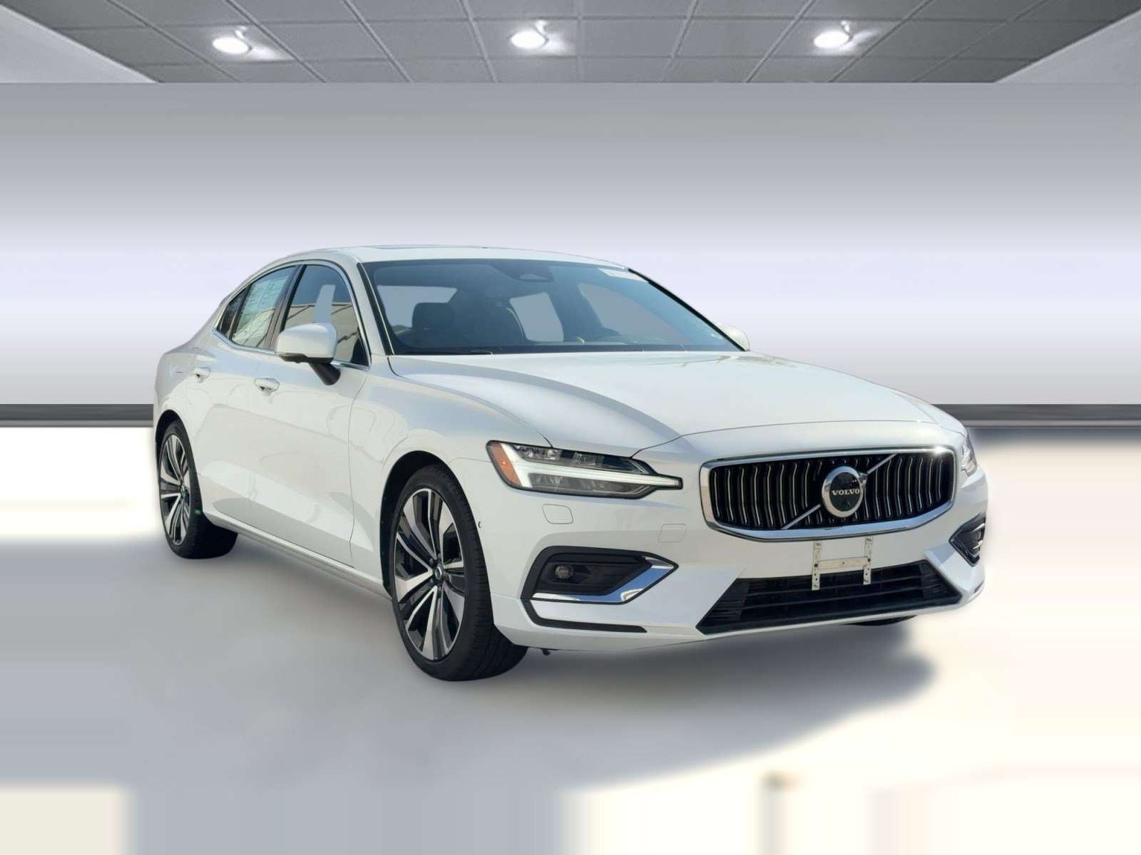 Used 2026 Volvo XC40 B5 Plus w/ Protection Package Premier AWD/4WD image 6