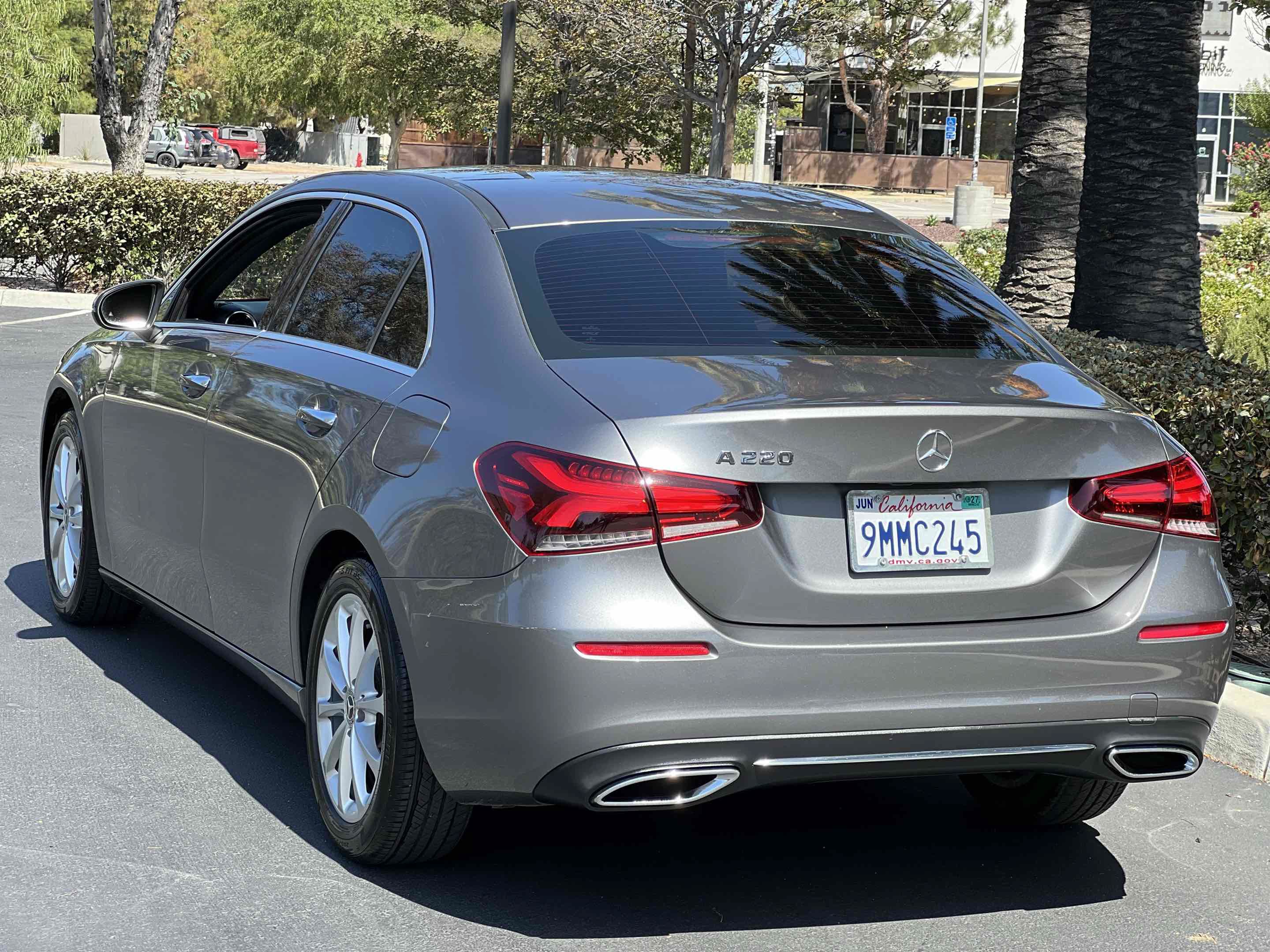 Used 2019 Mercedes-Benz A 220 image 2