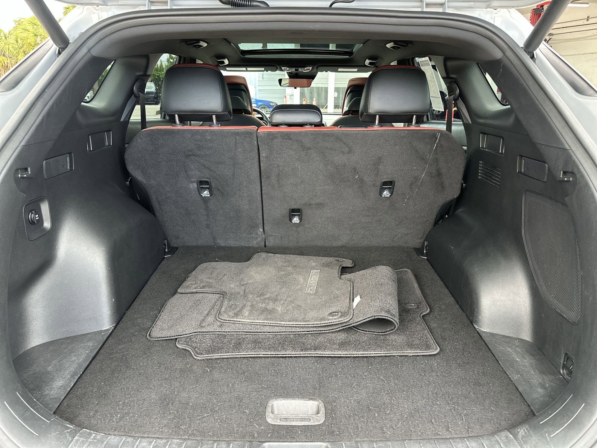 Certified 2024 Kia Sportage SX FWD image 21