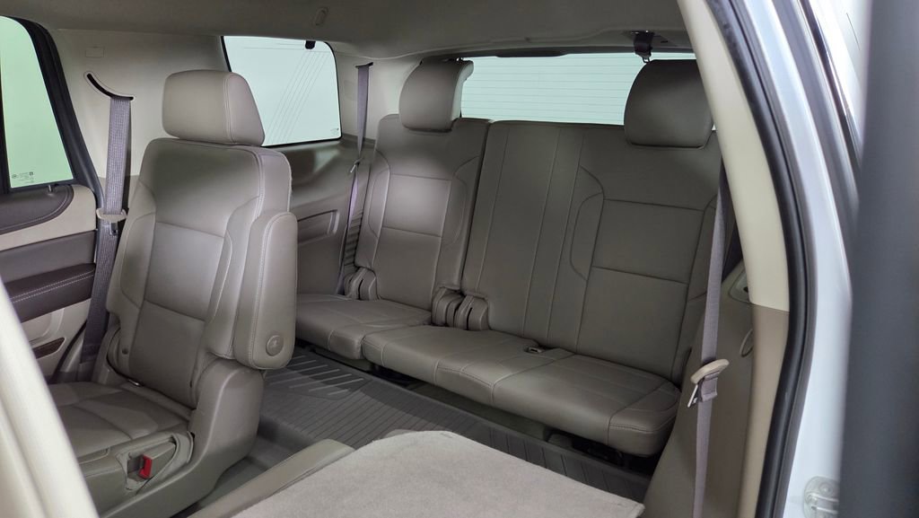 Used 2018 Chevrolet Tahoe LT w/ LT Signature Package AWD/4WD image 30