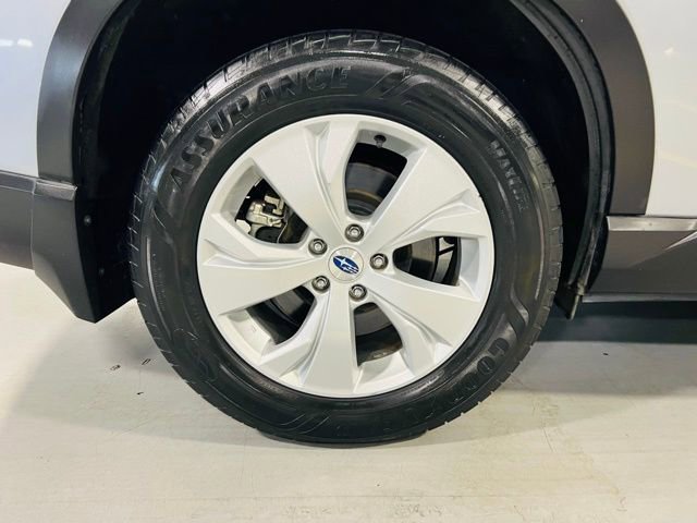 Used 2019 Subaru Ascent 8-Passenger image 9