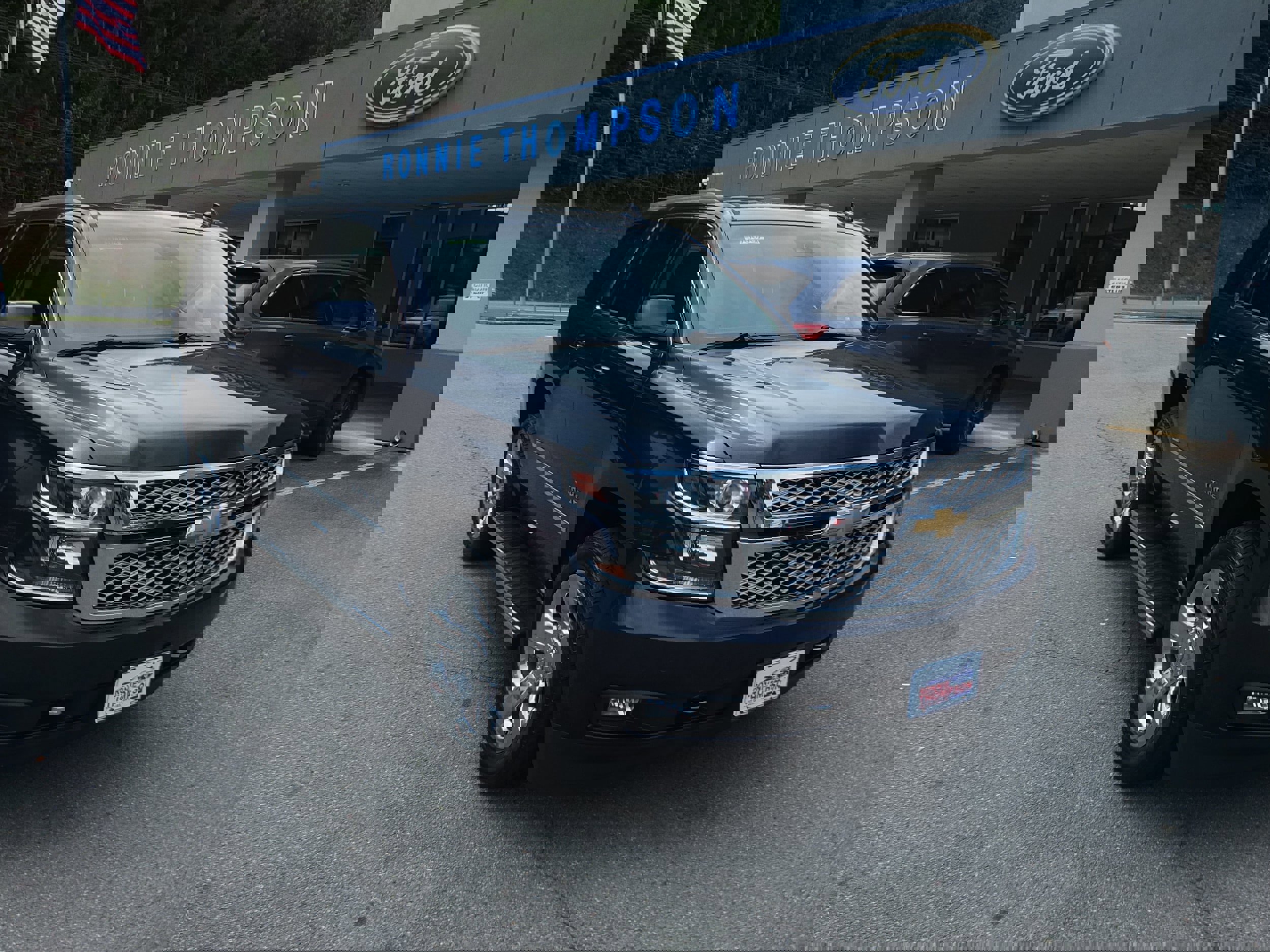 Used 2018 Chevrolet Tahoe LT w/ LT Signature Package