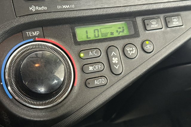 Used 2012 Toyota Prius C Four FWD image 22