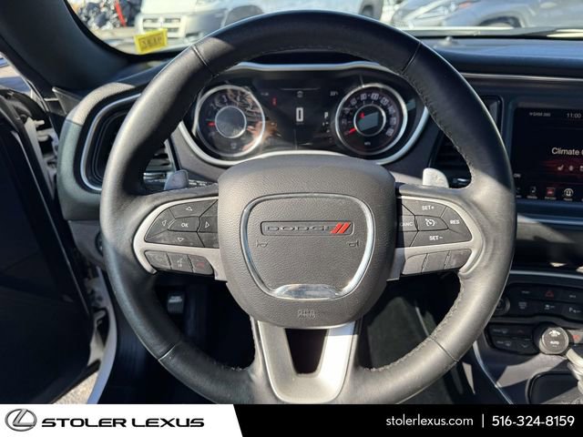 Used 2016 Dodge Challenger R/T Scat Pack w/ Leather Interior Group image 19