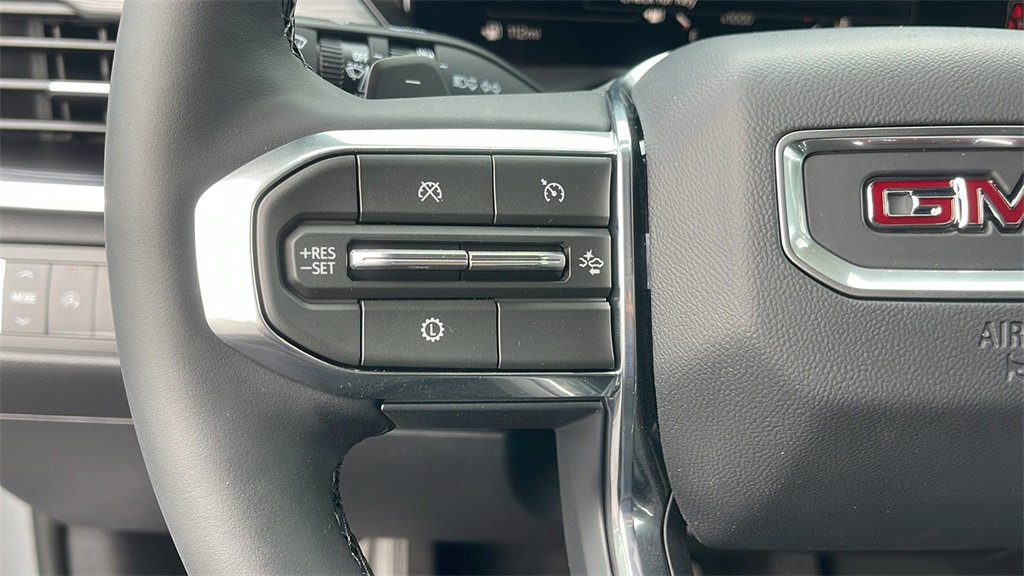 New 2026 GMC Acadia Elevation image 24