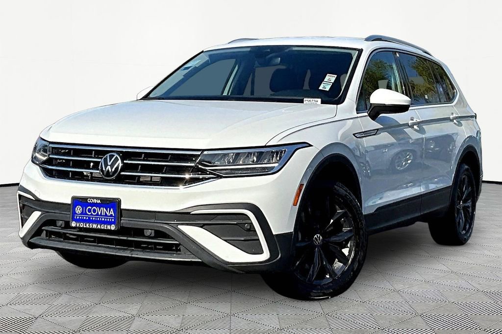 Used 2024 Volkswagen Tiguan Wolfsburg Edition image 3