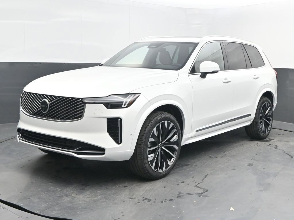 New 2026 Volvo XC90 B5 Plus image 3