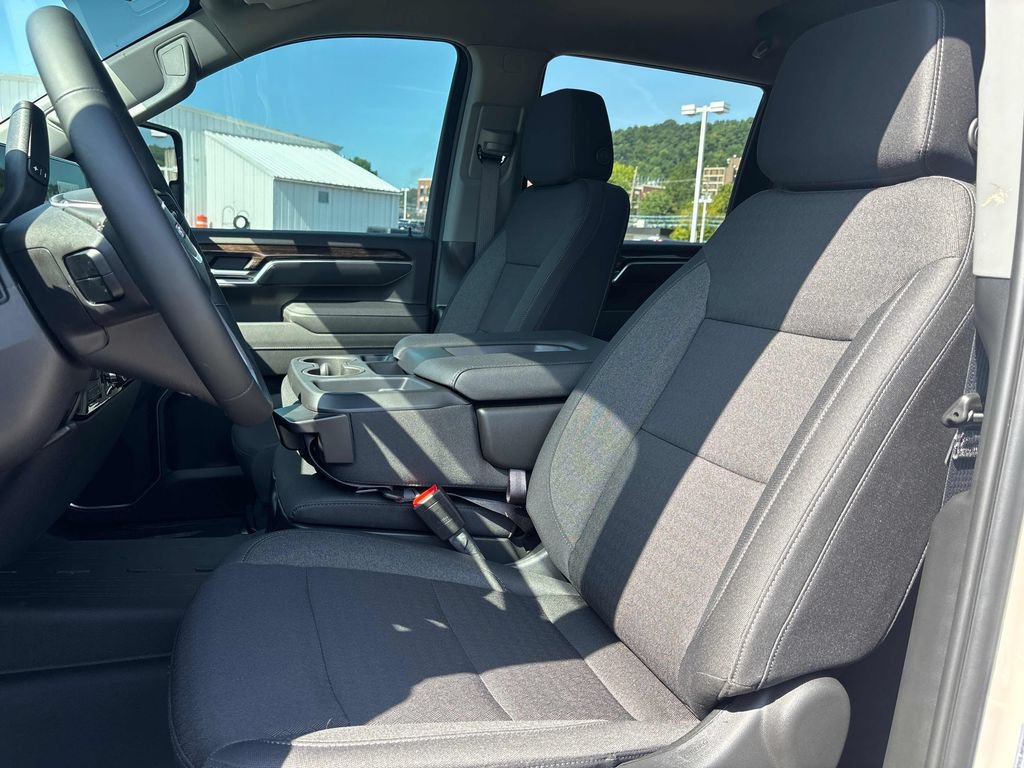 Used 2026 GMC Sierra 2500 SLE AWD/4WD image 10