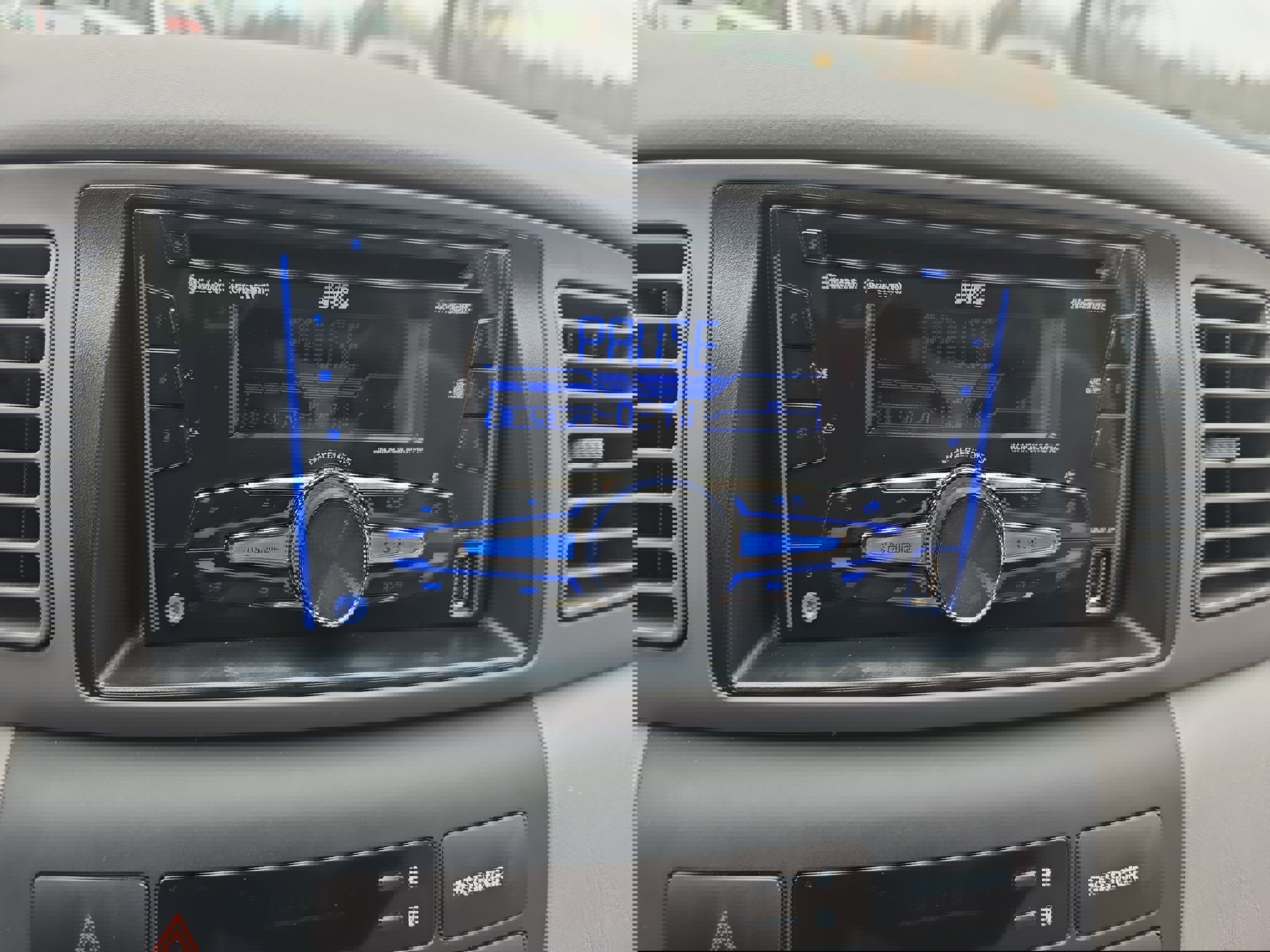 Used 2003 Toyota Corolla LE image 21