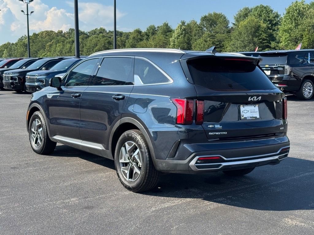Used 2023 Kia Sorento EX image 5