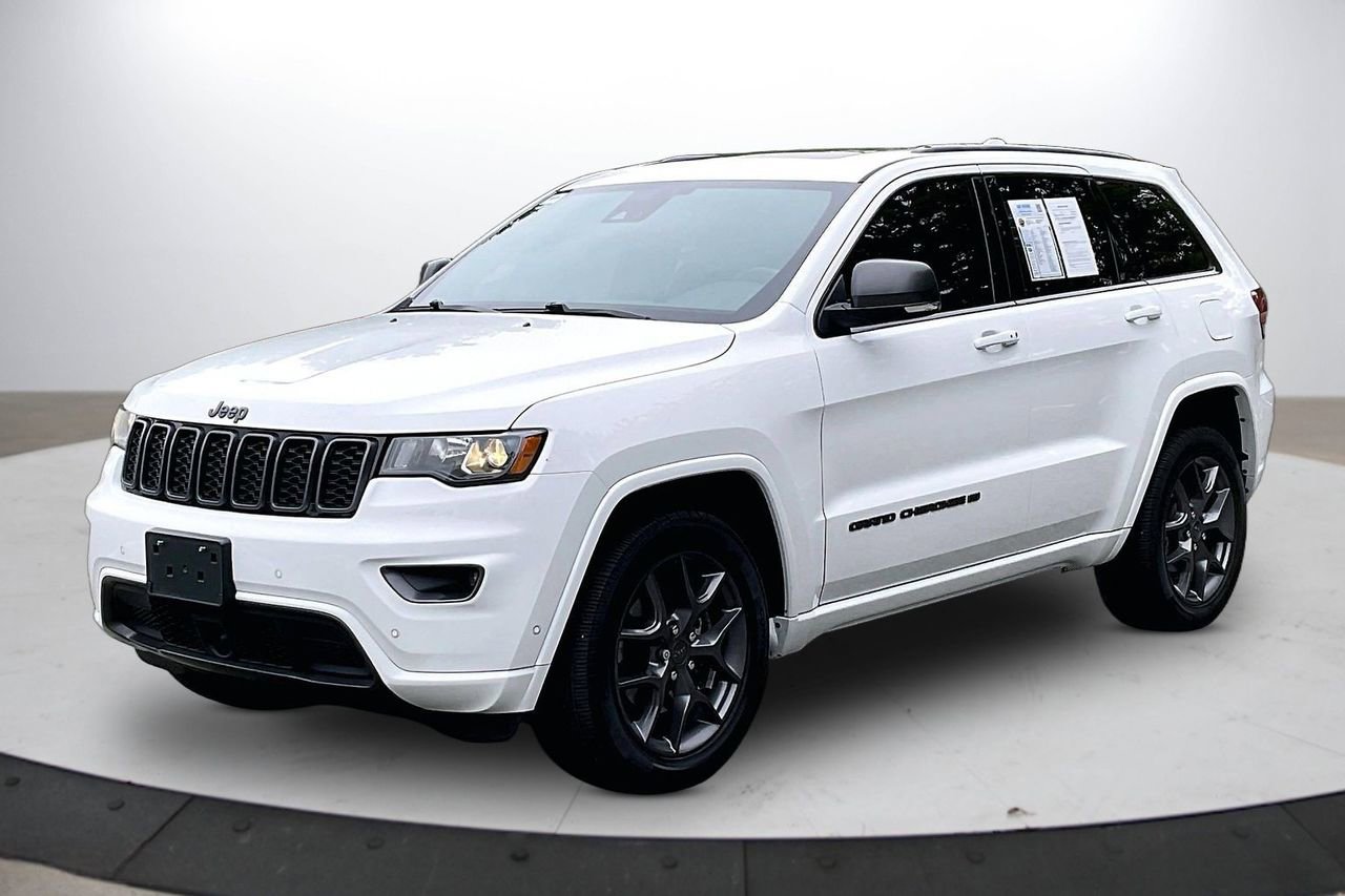 Certified 2021 Jeep Grand Cherokee Limited w/ Quick Order Package 28K 80th AWD/4WD image 4