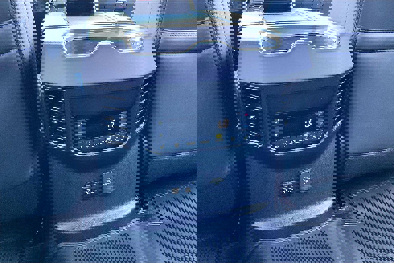 Used 2026 Toyota Sequoia Platinum image 34