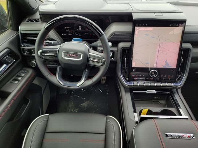 New 2026 GMC Yukon AT4 Ultimate w/ LPO, Floor Liner Package AWD/4WD image 9