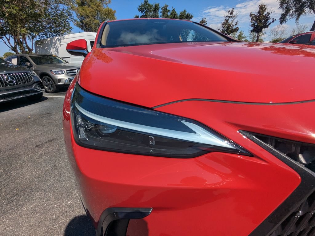 Used 2023 Lexus NX 250 FWD w/ Towing Package (2000 Lbs) image 18