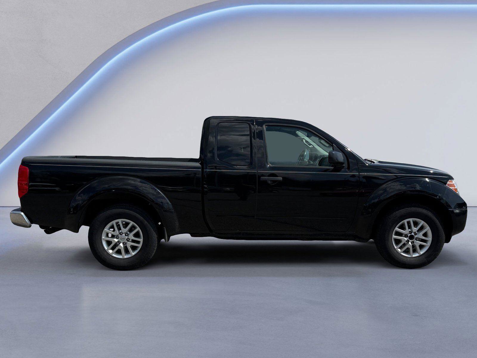 Used 2014 Nissan Frontier SV w/ SV Value Truck Package image 2