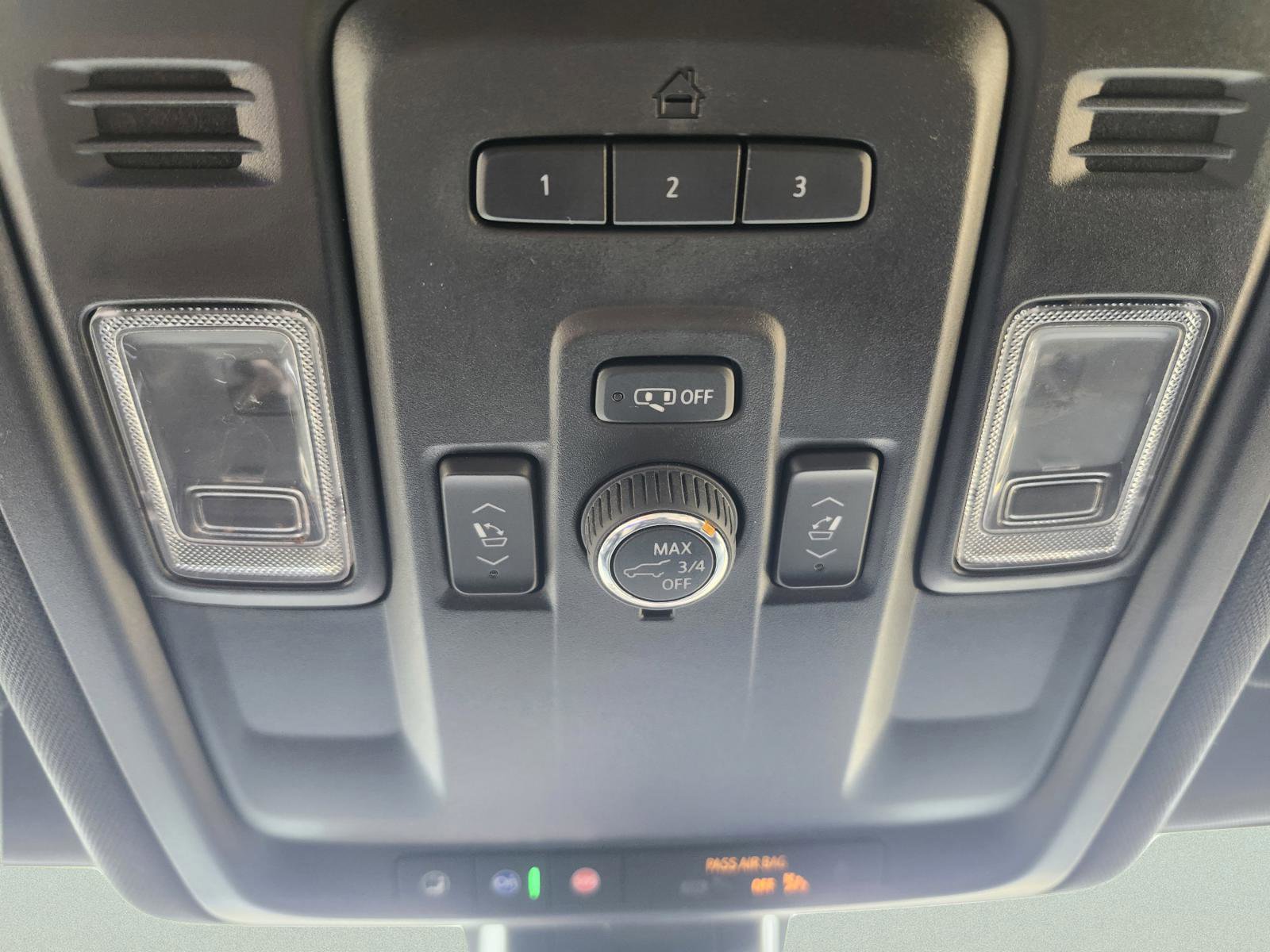 Used 2022 Chevrolet Tahoe LT w/ Luxury Package image 20