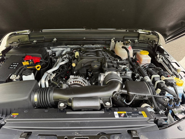 Used 2024 Jeep Wrangler Unlimited Sport image 13