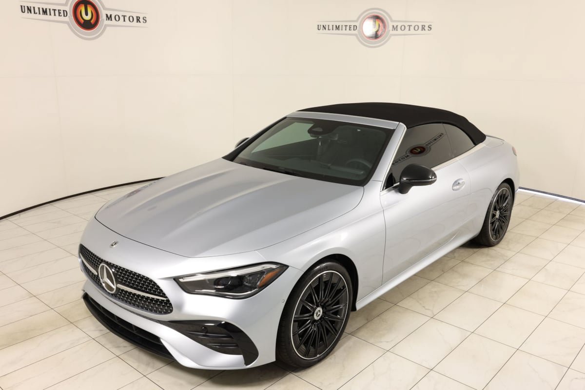 Used 2024 Mercedes-Benz CLE 300 4MATIC Cabriolet image 35