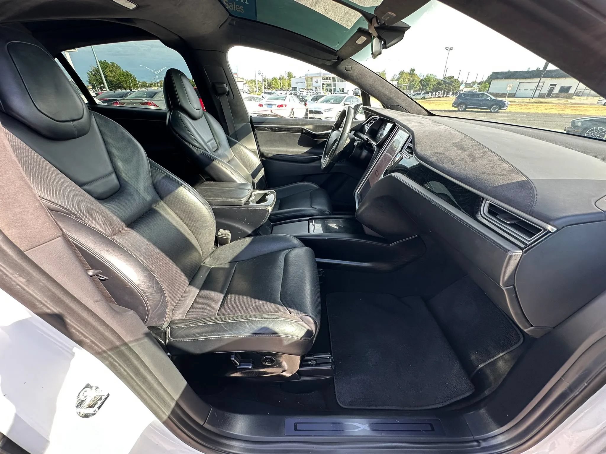 Used 2016 Tesla Model X 75D AWD/4WD image 21