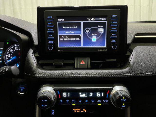 Certified 2021 Toyota RAV4 XLE w/ Carpet Mat Package (TMS) AWD/4WD image 18