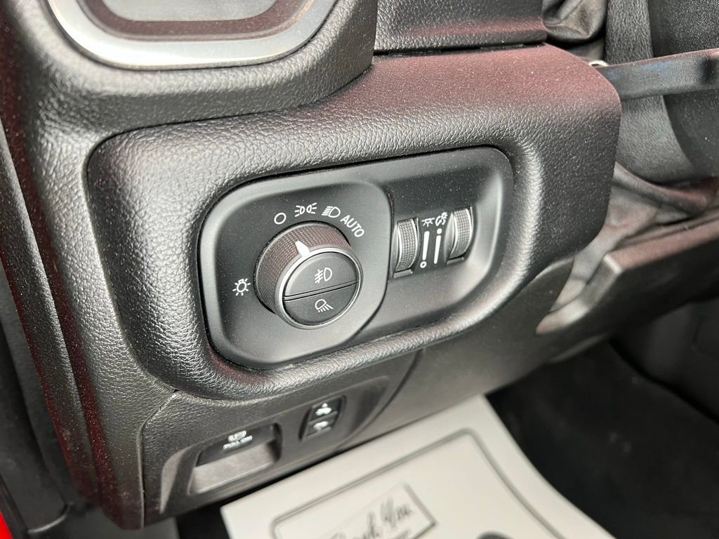 Used 2019 RAM 1500 Sport w/ Level 2 Equipment Group image 13