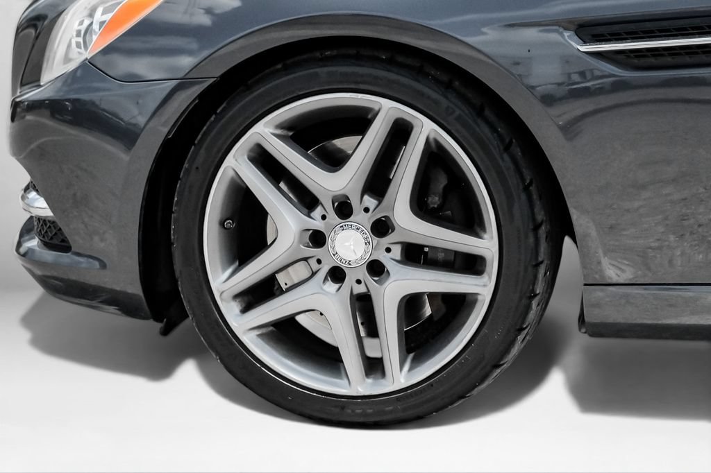 Used 2014 Mercedes-Benz SLK 350 image 41