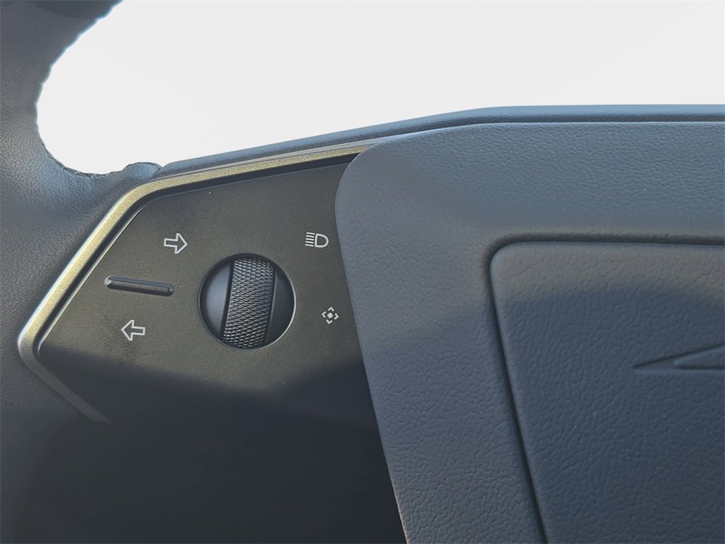 Used 2026 Tesla Cybertruck AWD Crew Cab image 19