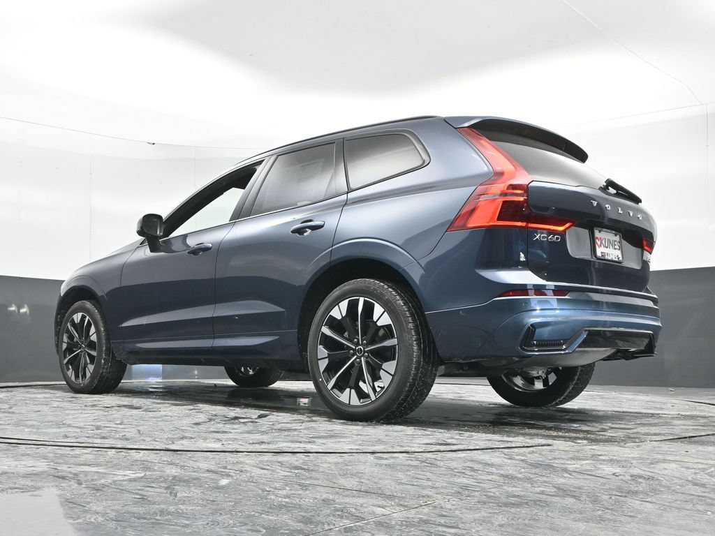 New 2026 Volvo XC60 B5 Plus w/ Protection Package Premier AWD/4WD image 43