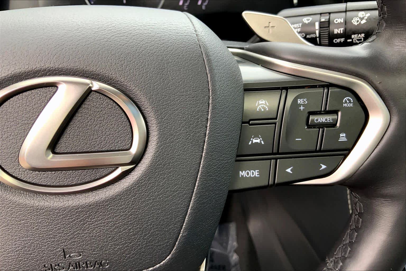 Certified 2026 Lexus NX 350h AWD w/ Accessory Package (Z1) image 25