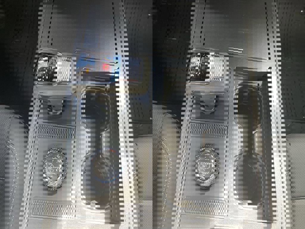 New 2026 GMC Hummer EV 4x4 Crew Cab image 16