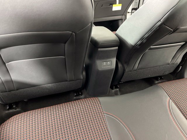 New 2026 Nissan Kicks SR w/ SR Premium Package FWD image 43