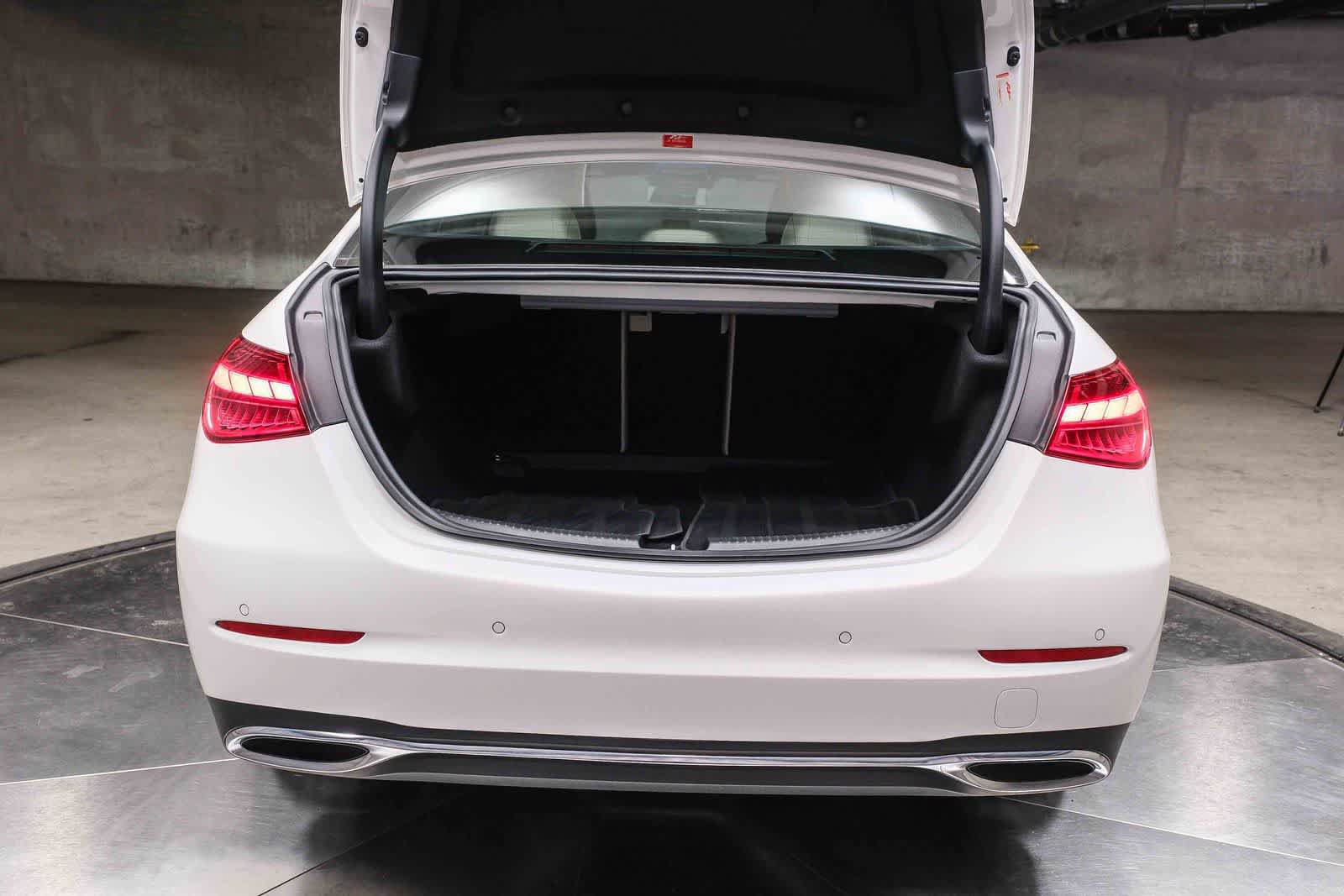 Certified 2024 Mercedes-Benz C 300 Sedan image 31