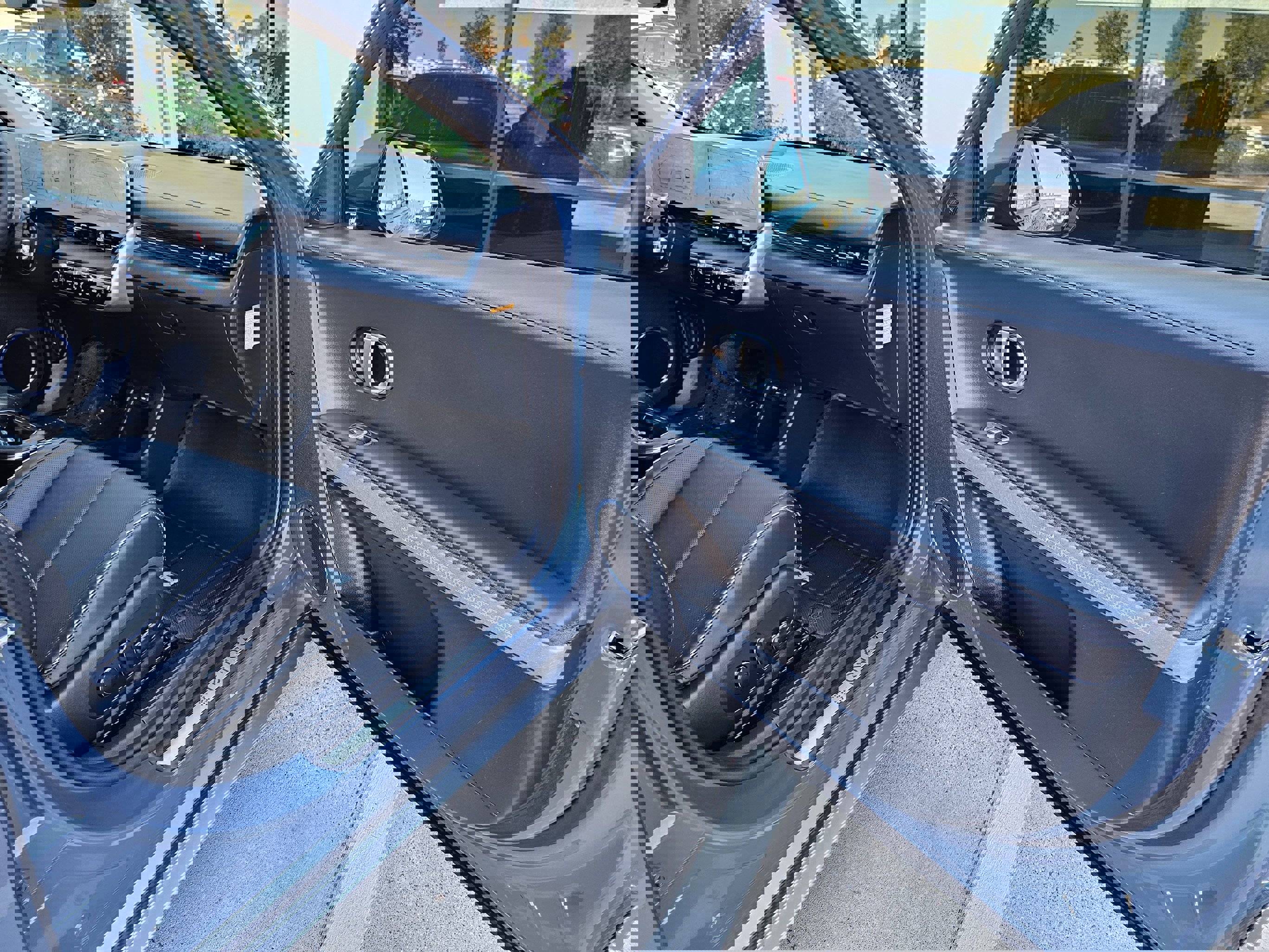 Used 2024 Hyundai Ioniq 5 Limited image 33