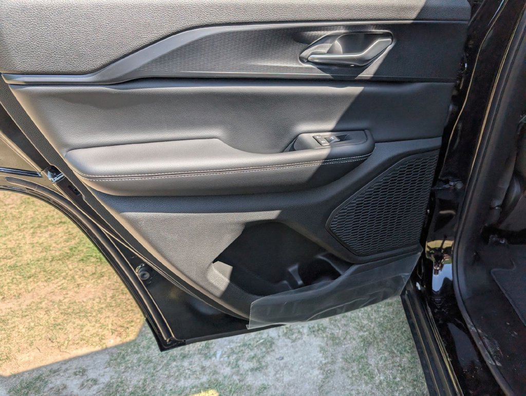 New 2026 Jeep Grand Cherokee Laredo RWD image 25