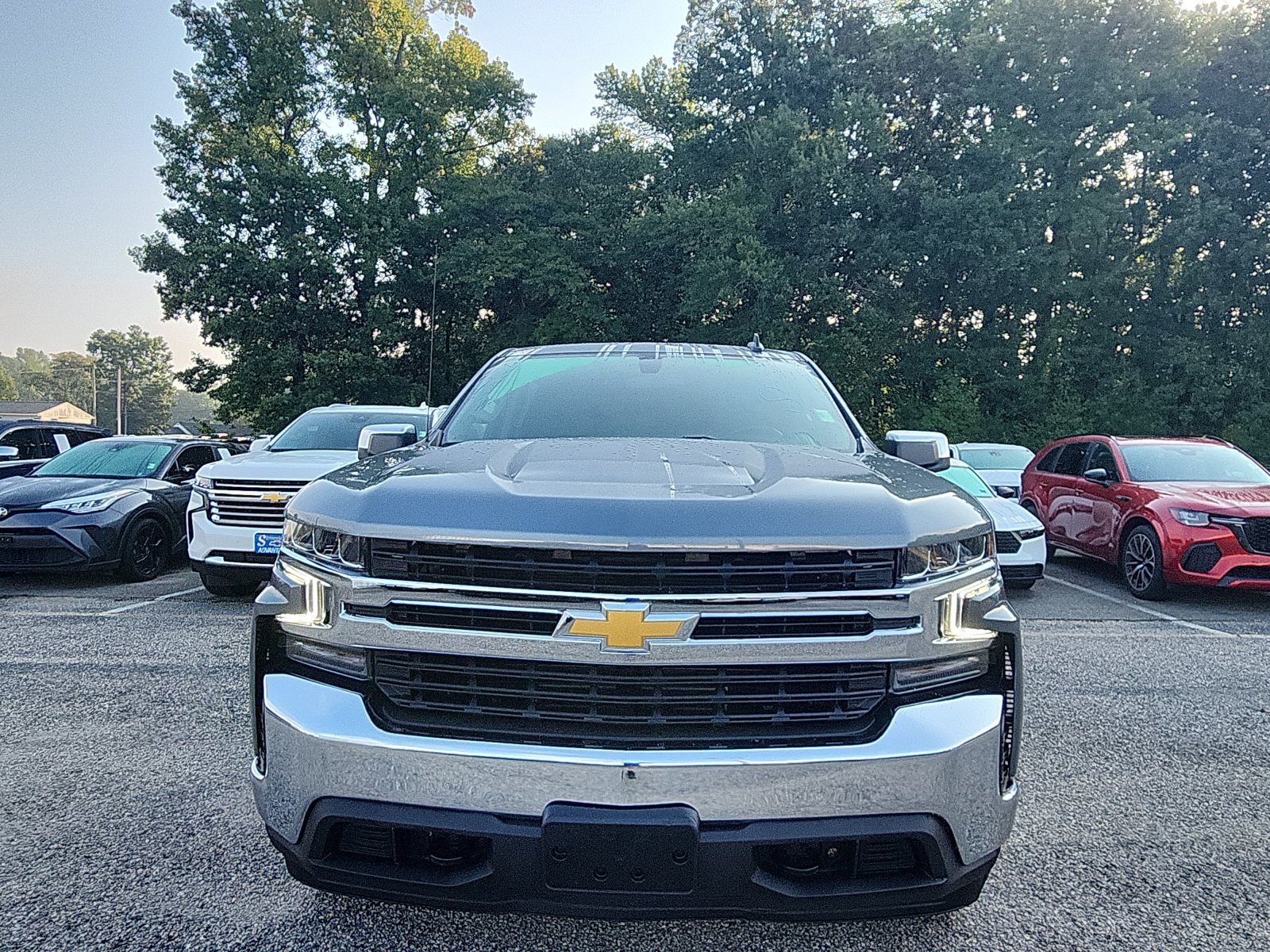 Used 2022 Chevrolet Silverado 1500 LT AWD/4WD image 8