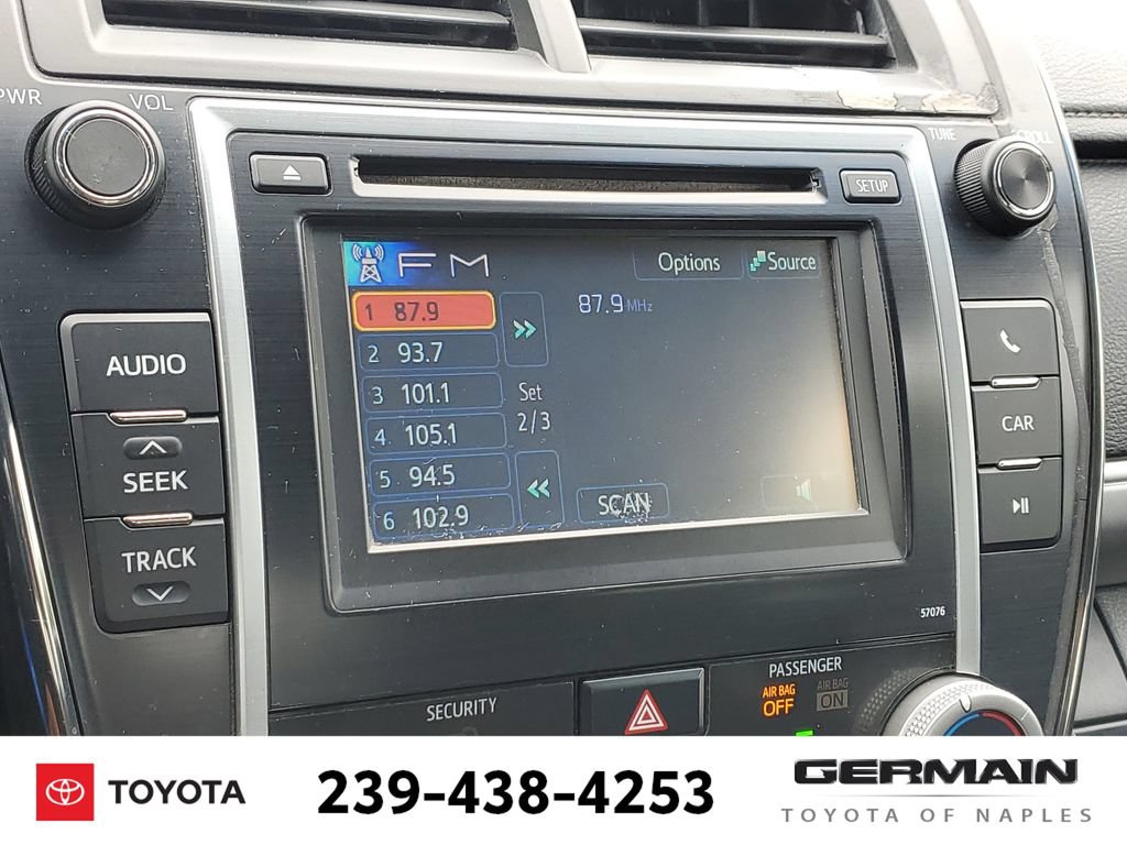 Used 2013 Toyota Camry SE FWD image 26
