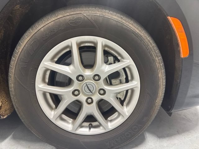 Used 2023 Chrysler Pacifica Touring-L FWD image 4