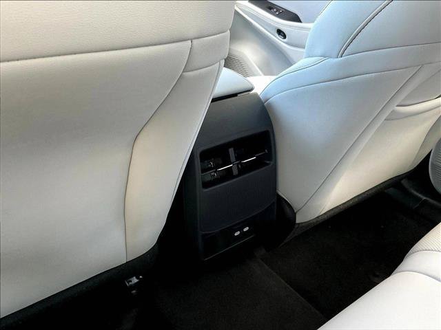 New 2026 Jeep Cherokee Limited AWD/4WD image 18