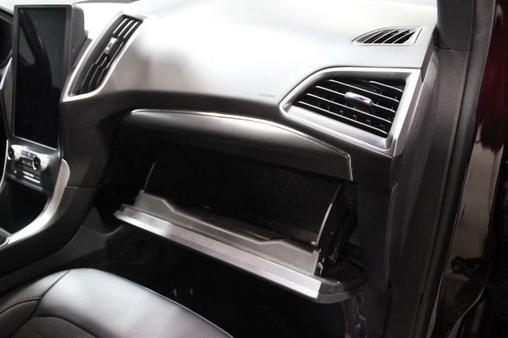 Used 2024 Ford Edge ST-Line AWD/4WD image 27