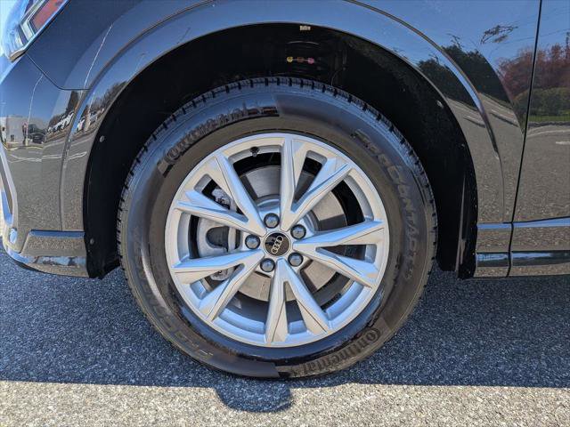 Certified 2025 Audi Q3 2.0T Premium w/ Convenience Package image 29