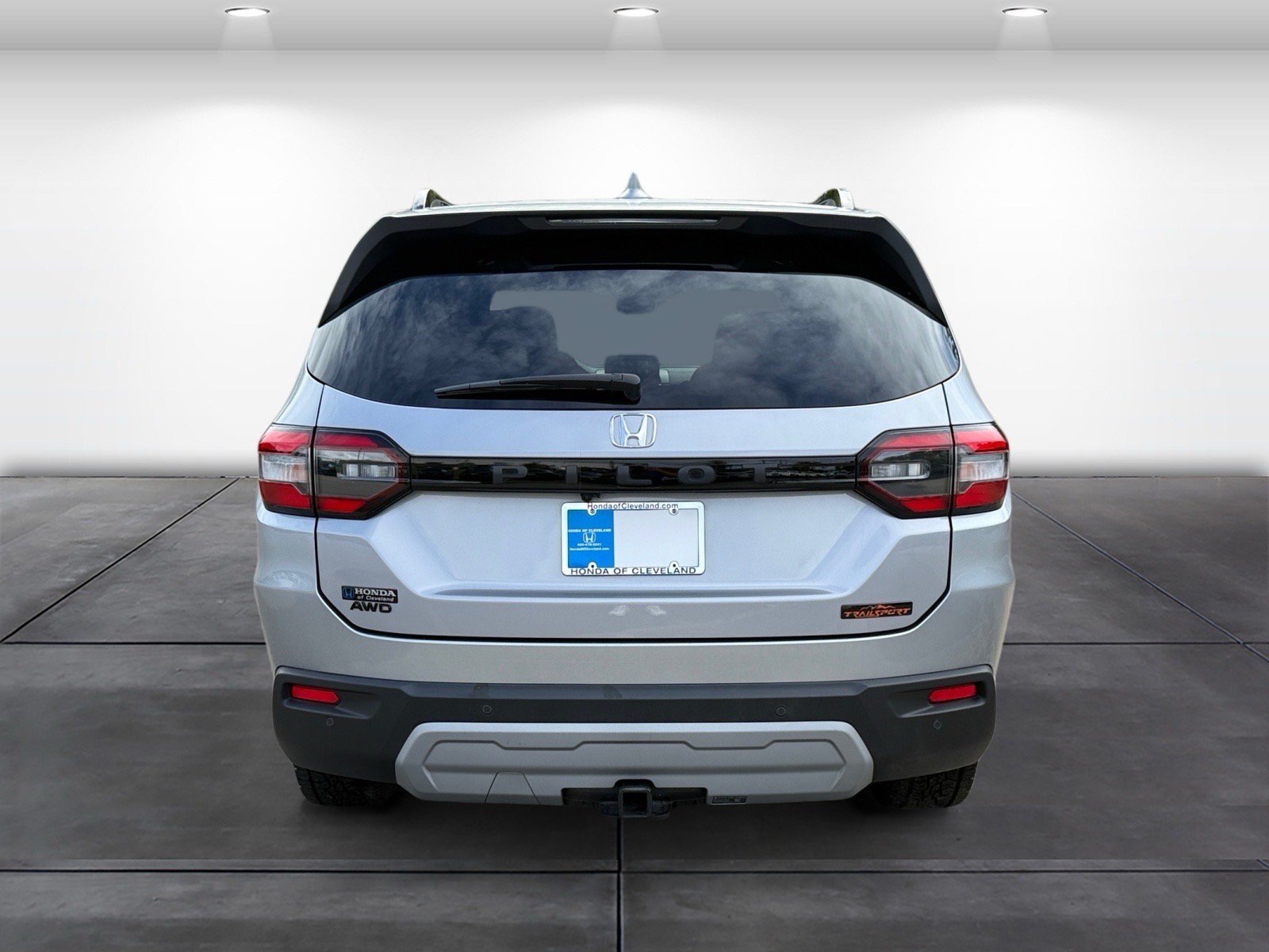 Certified 2025 Honda Pilot TrailSport image 7