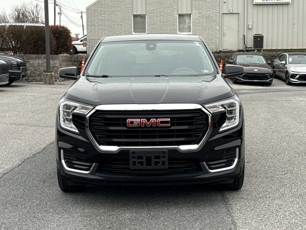 Used 2022 GMC Terrain SLE AWD/4WD image 28
