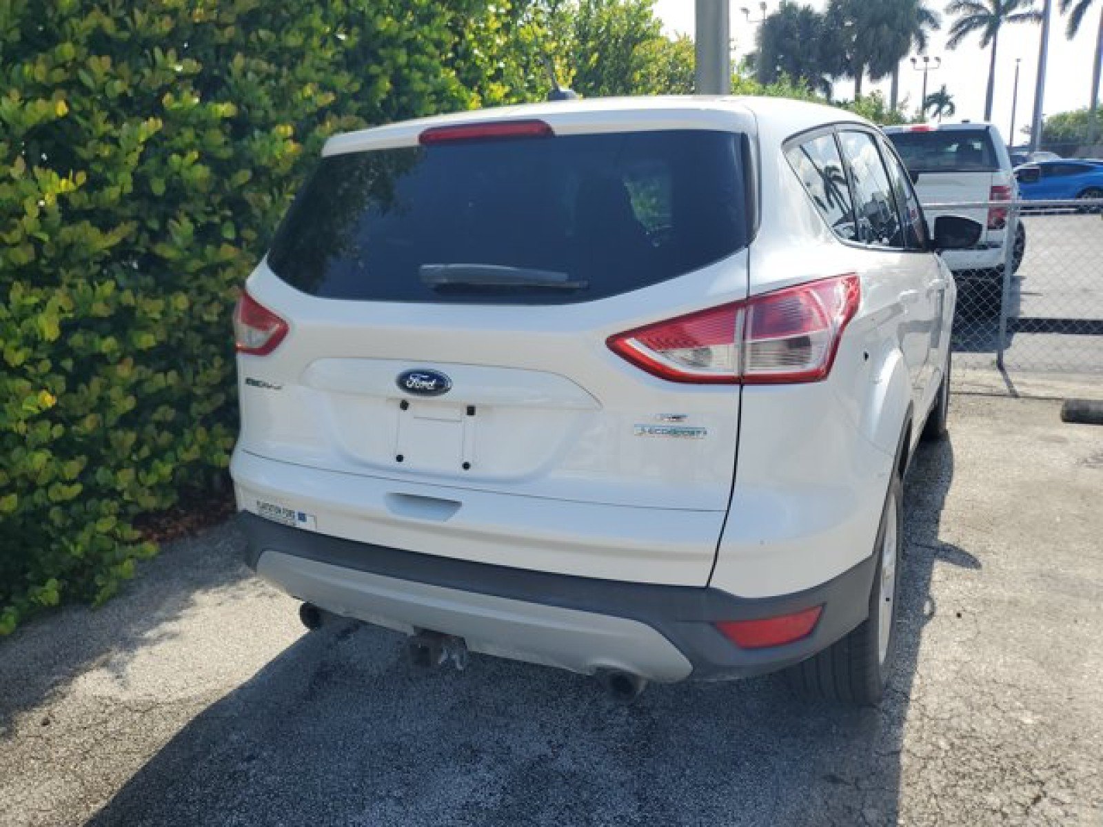 Used 2013 Ford Escape SE w/ Class II Trailer Tow Pkg FWD image 7