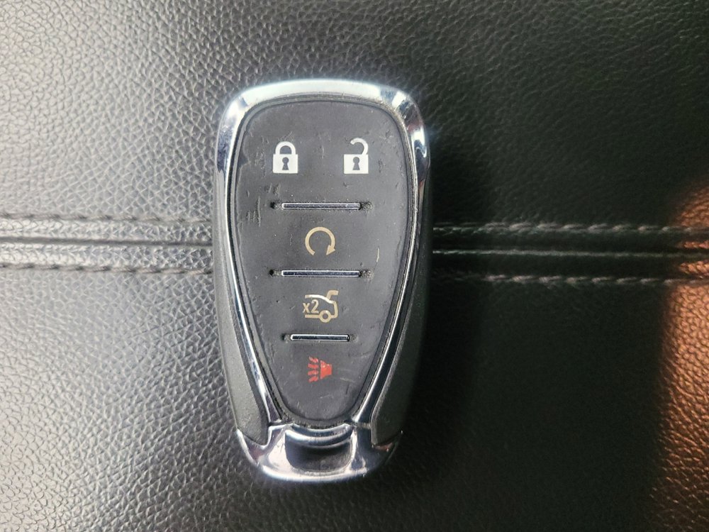 Used 2023 Chevrolet Malibu LT image 32